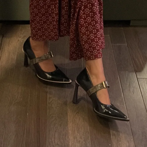 Fendi Black and Brown Heels - Picture 3 of 5